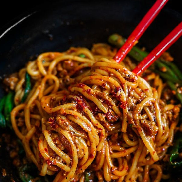 Easy 5-minute Authentic Dan Dan Noodles - Very Spicy!